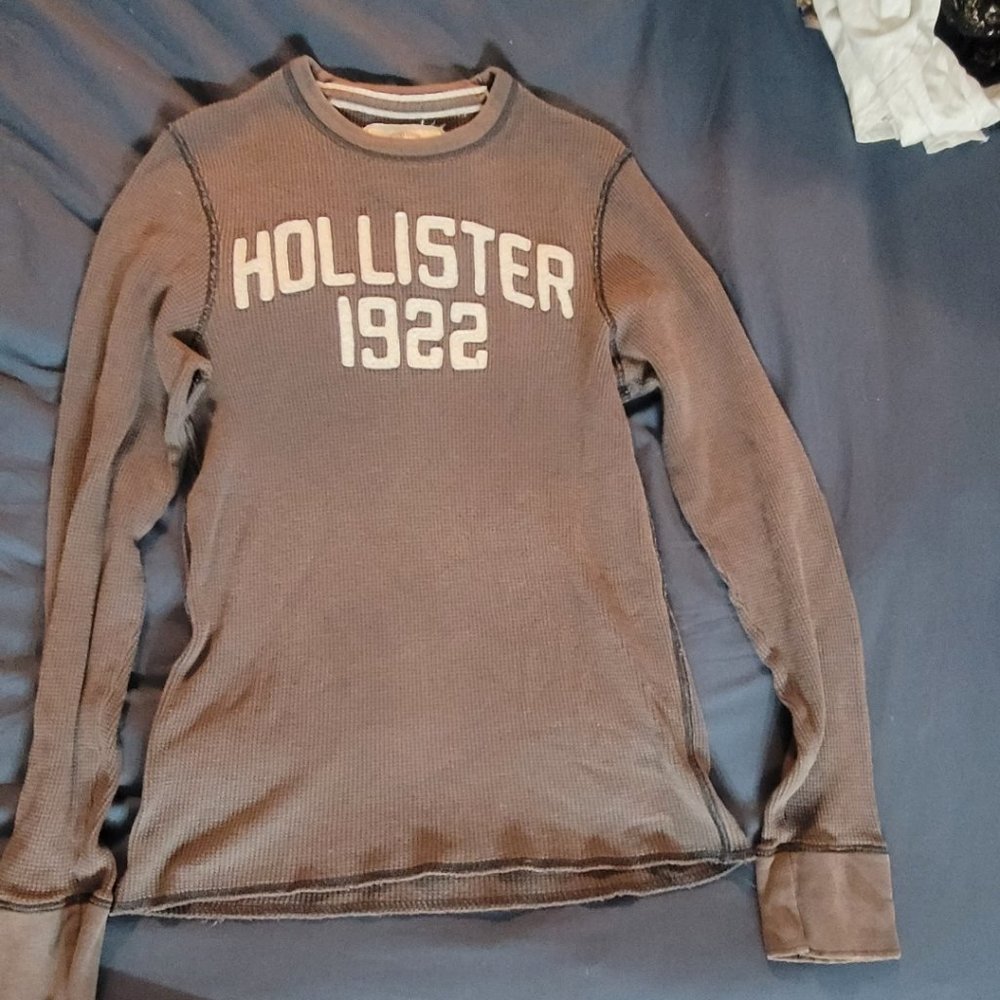 Hollister long sleeve shirt